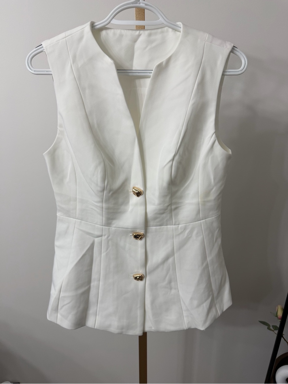 Commense White Sleeveless Vest Top with Gold Buttons